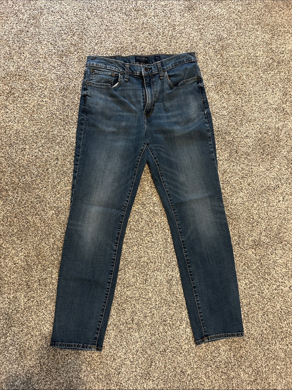 Lucky Brand Men’s Slim Straight Jeans in Vintage Blue